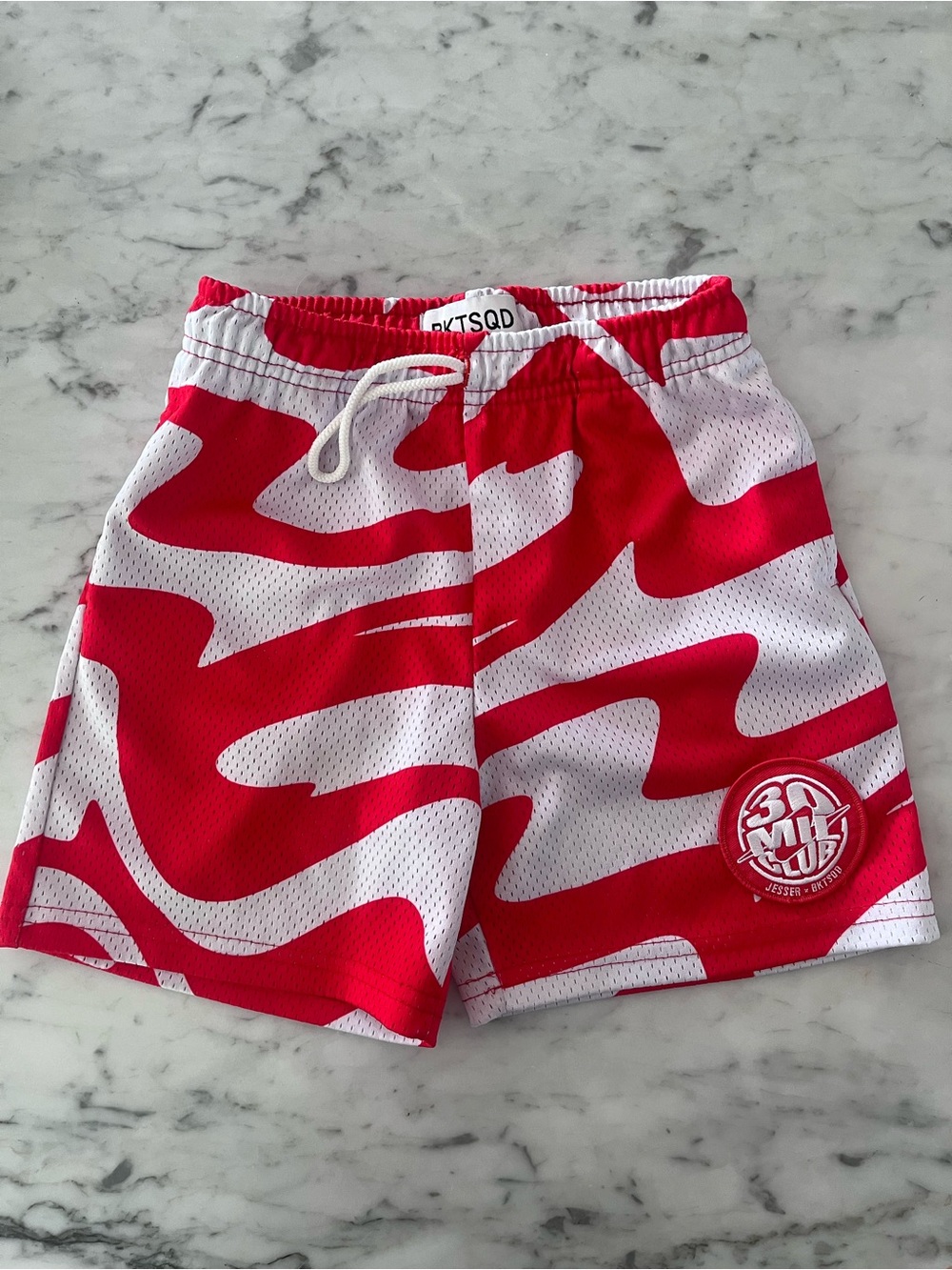BKTSQD 30 Mil Club Red White Mesh Basketball Shorts Jesser, Size XL